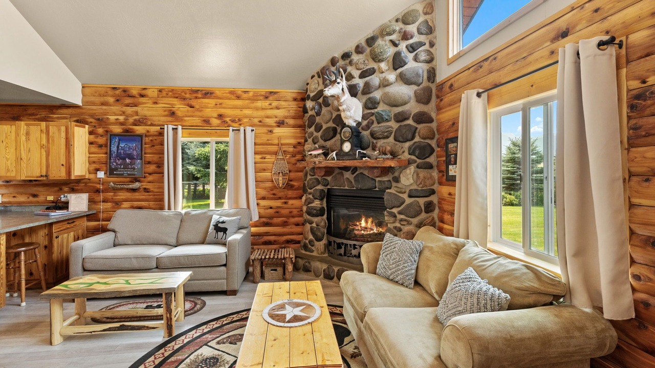 Photo of Livingroom in Livingston