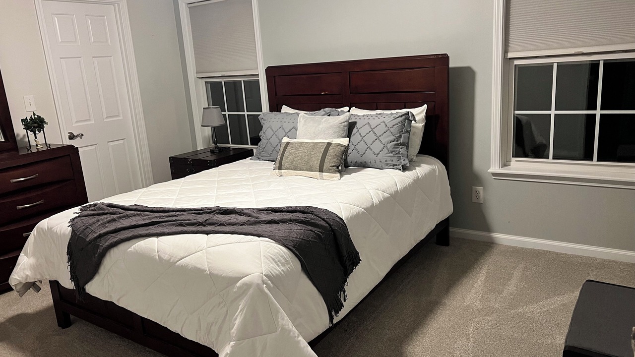 Photo of Bedroom in Maxwell