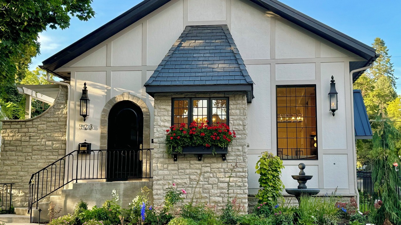 Photo of Outdoor in Garden District