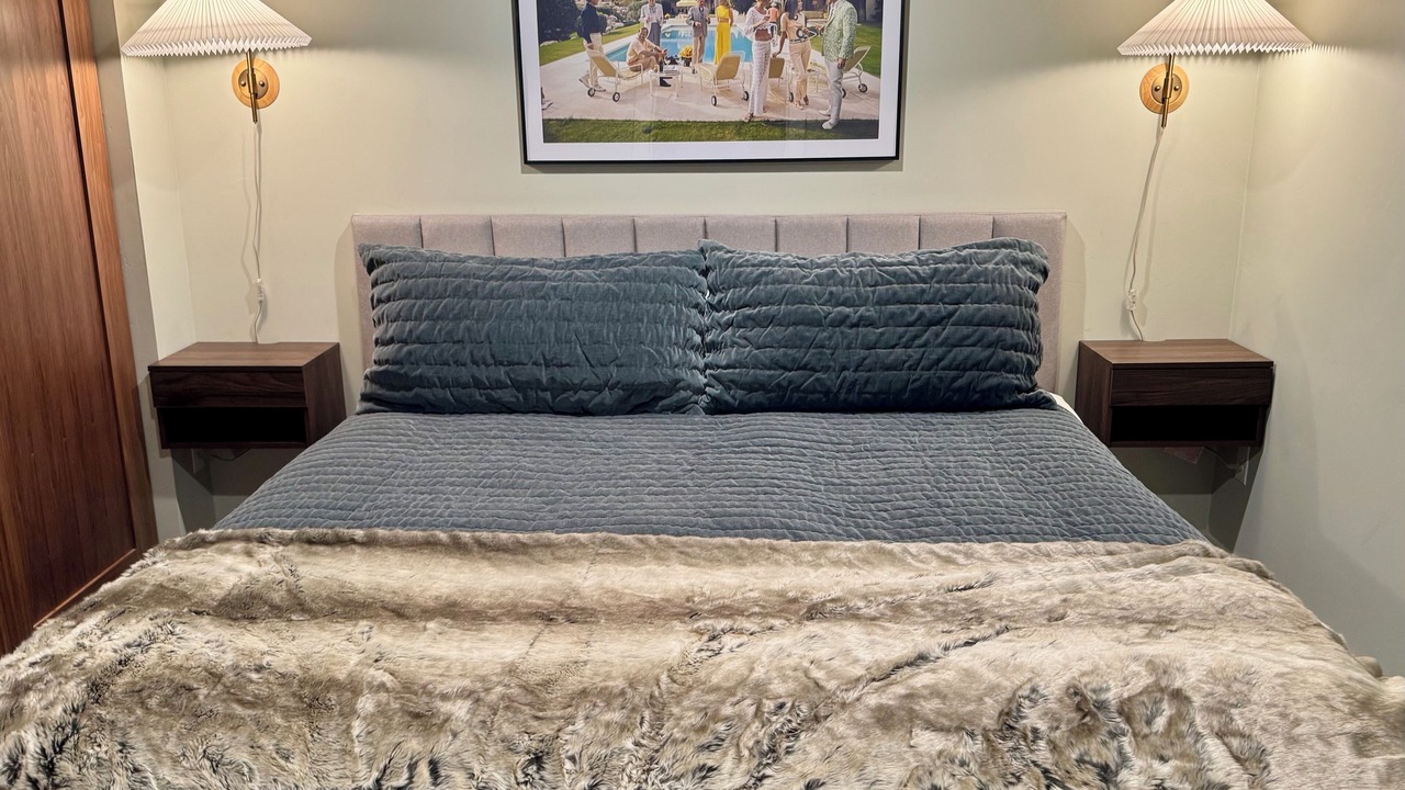 Photo of Bedroom in Garden District