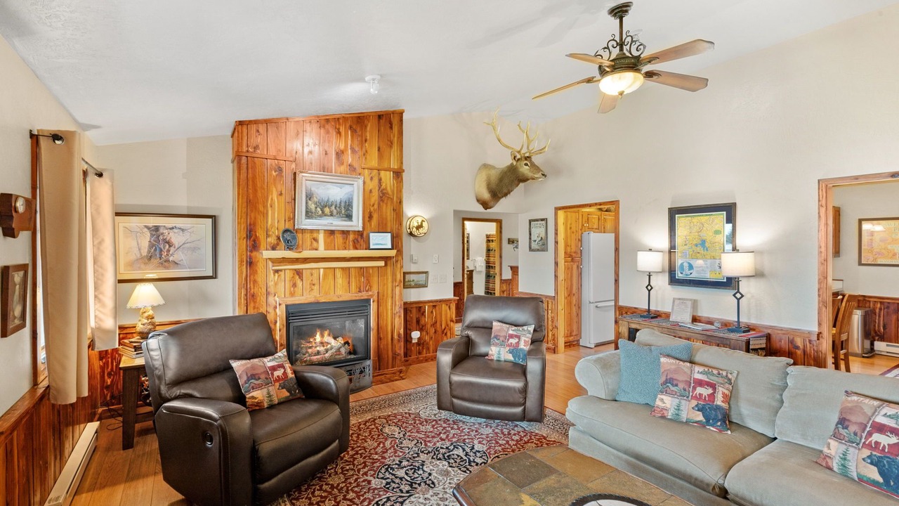 Photo of Livingroom in Livingston