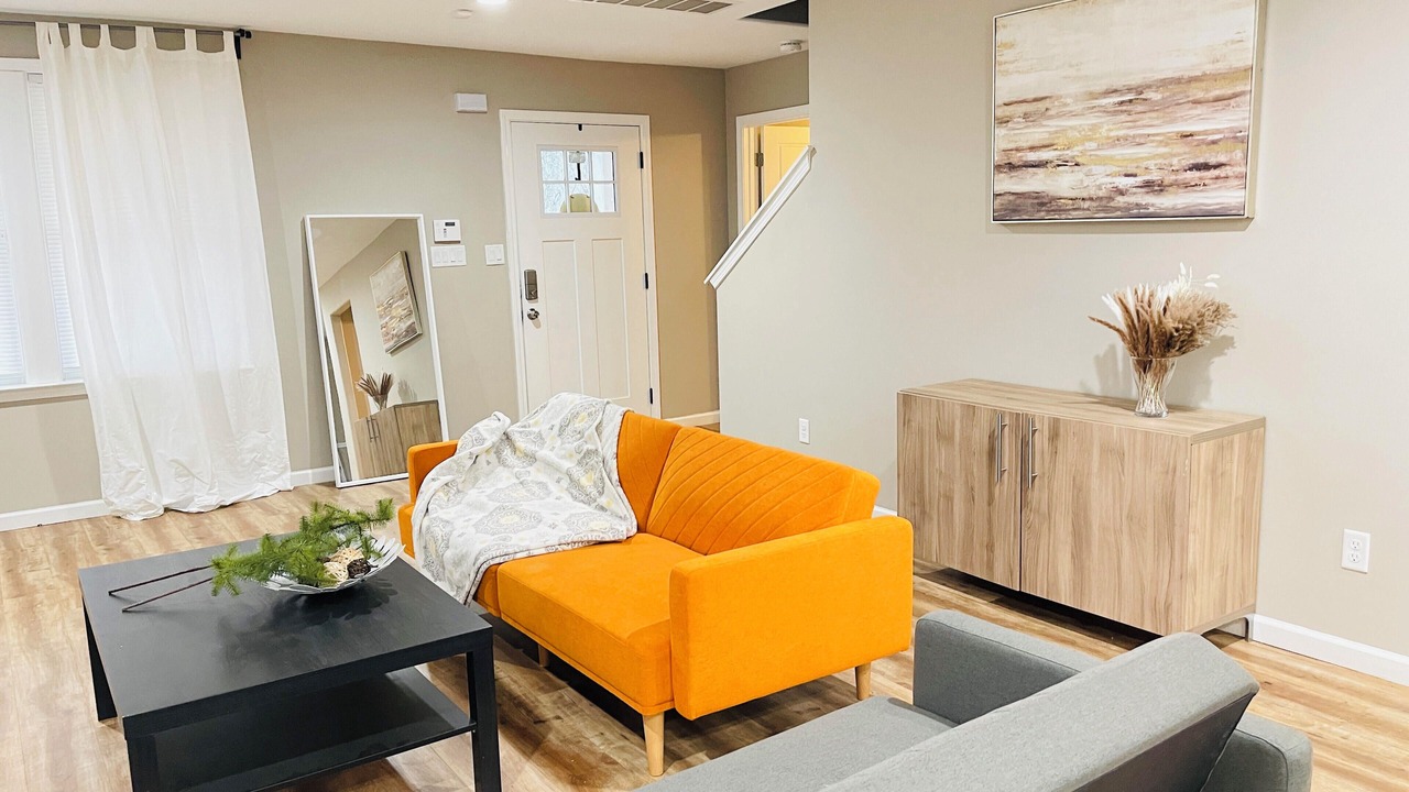 Photo of Livingroom in Audubon Park