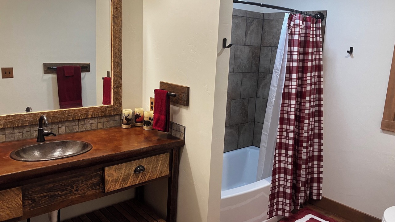 Photo of Bathroom in Gallatin Gateway