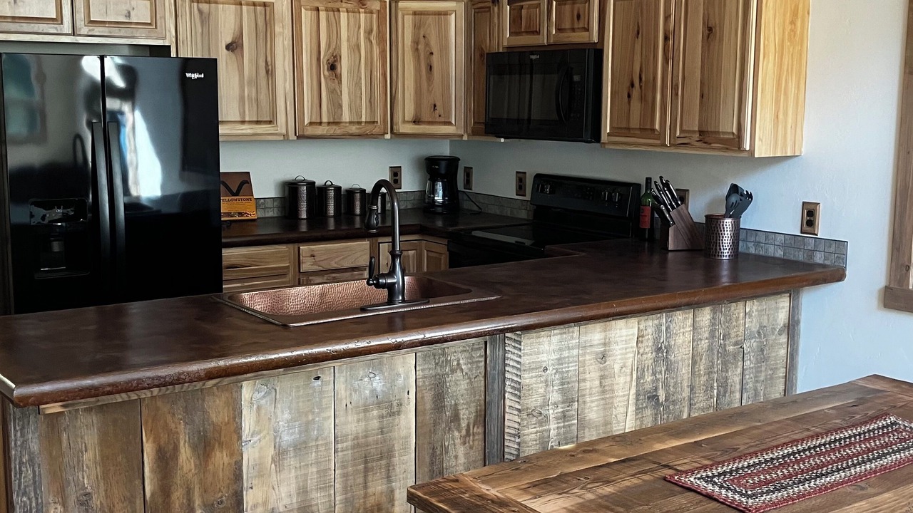 Photo of Kitchen in Gallatin Gateway