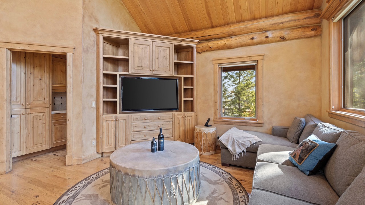 Photo of Livingroom in Granite Ridge