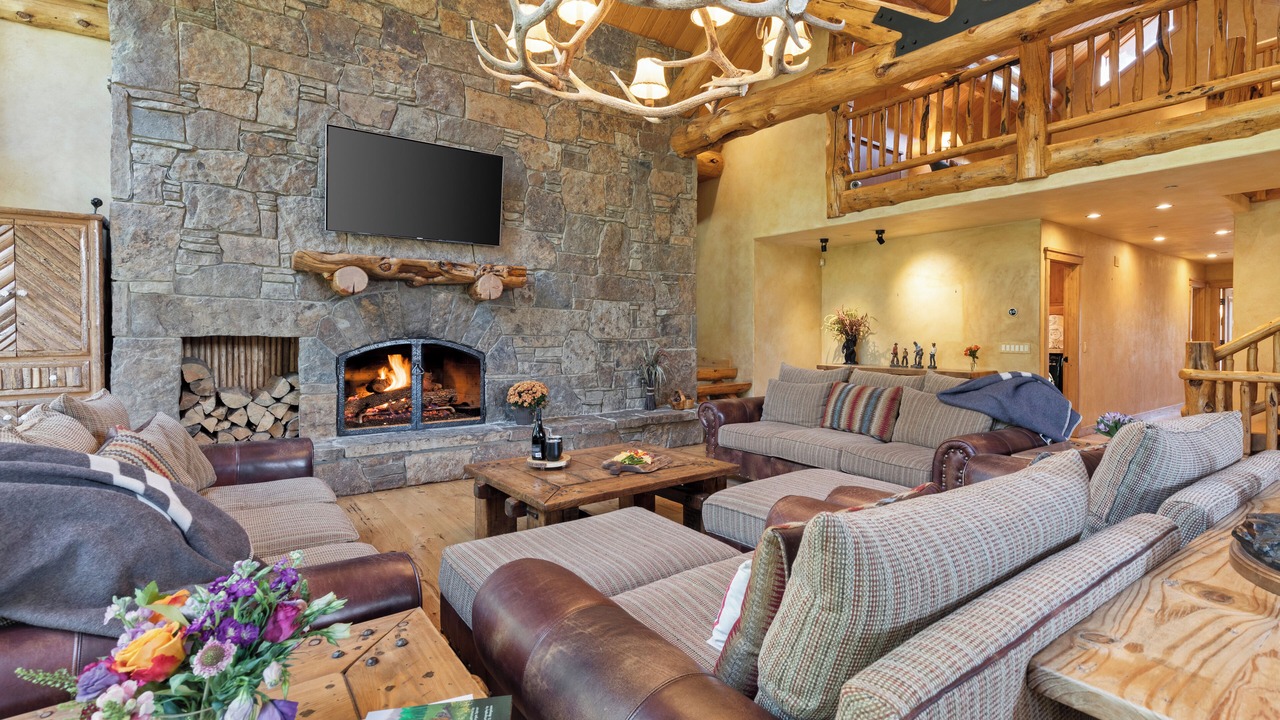 Photo of Livingroom in Granite Ridge