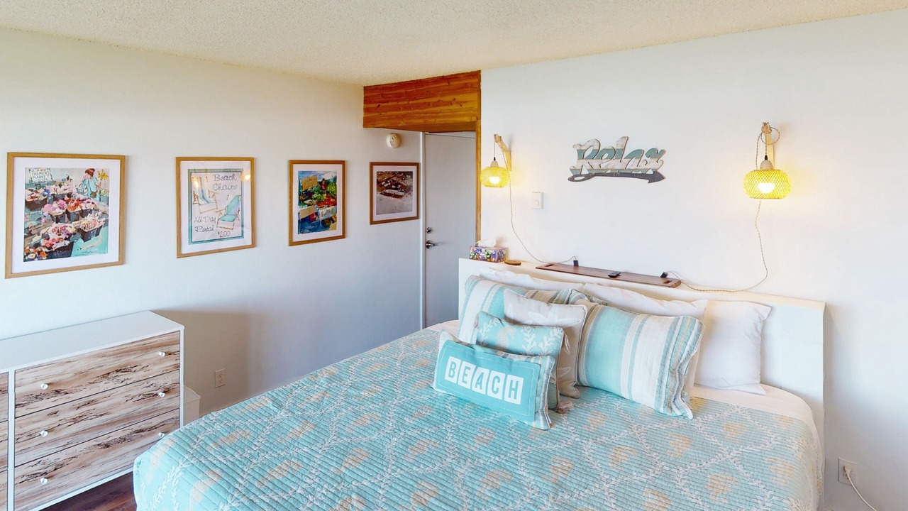 Photo of Bedroom in Neskowin