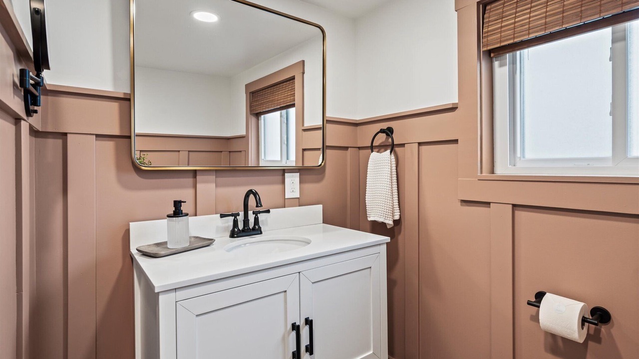 Photo of Bathroom in Troy