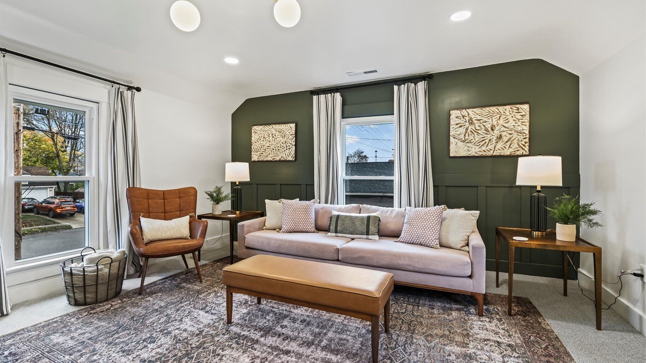 Photo of Livingroom in Troy