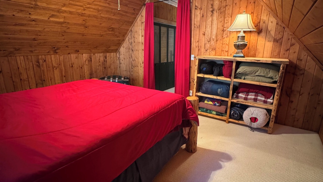 Photo of Bedroom in Monarch