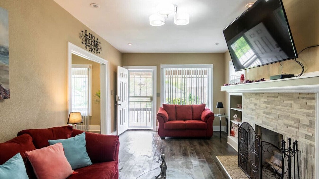 Photo of Livingroom in Highland Park