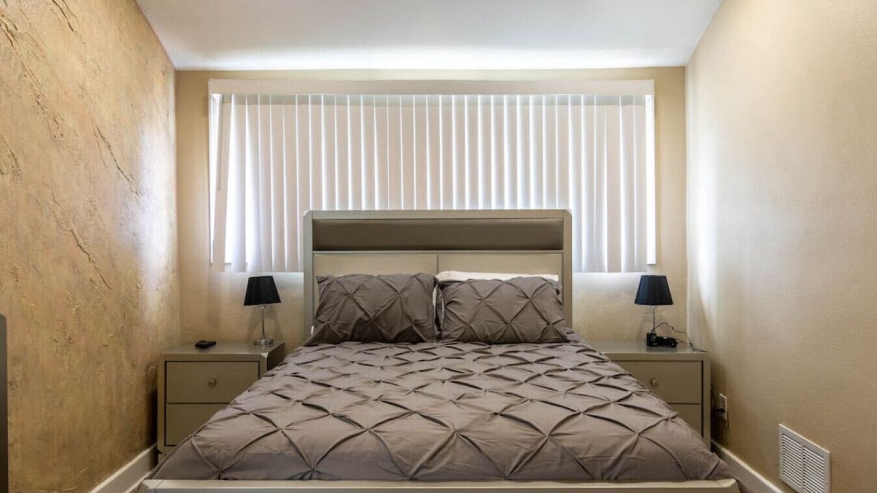 Photo of Bedroom in Highland Park