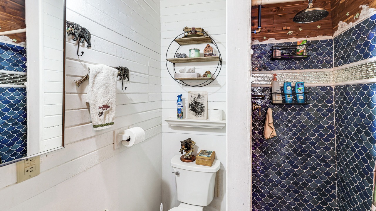 Photo of Bathroom in Pollock
