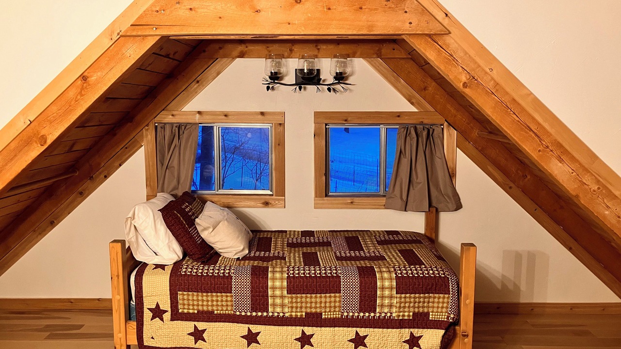 Photo of Bedroom in Alpine