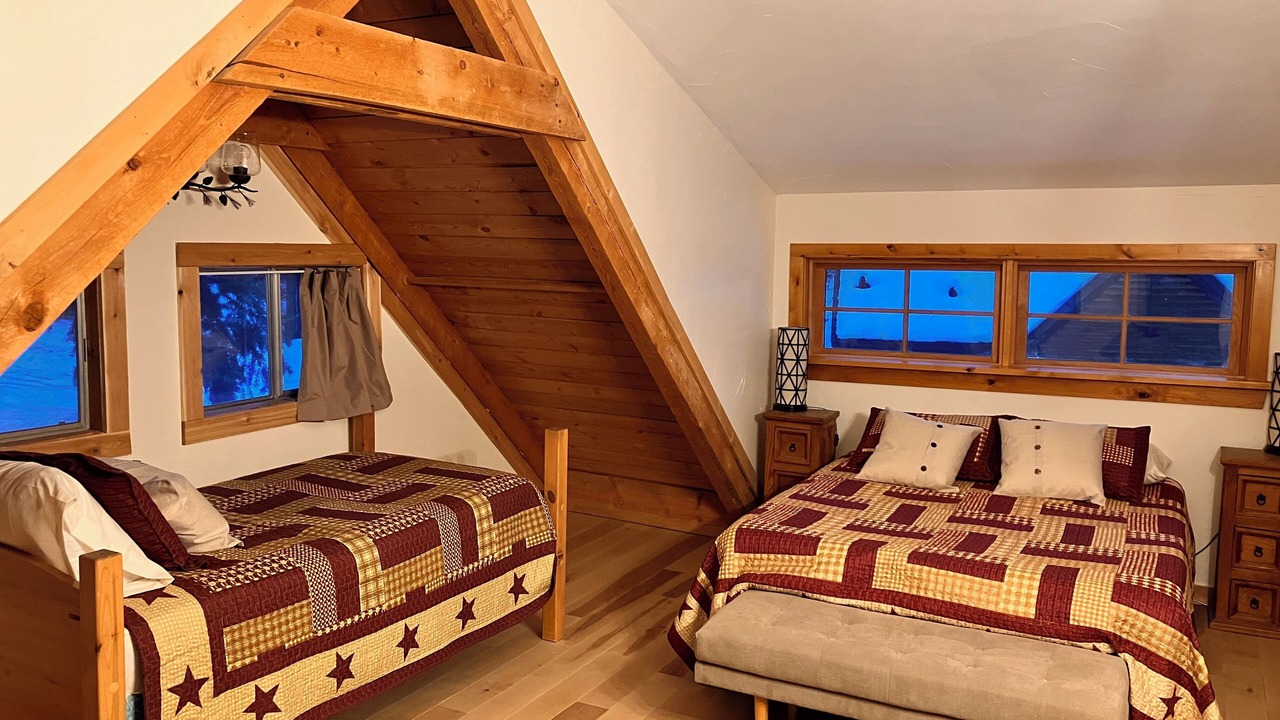 Photo of Bedroom in Alpine