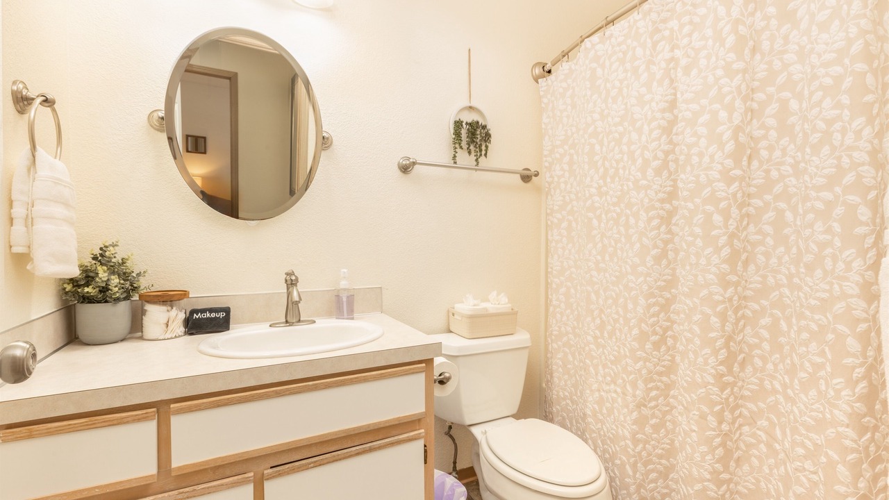Photo of Bathroom in Veterans Park