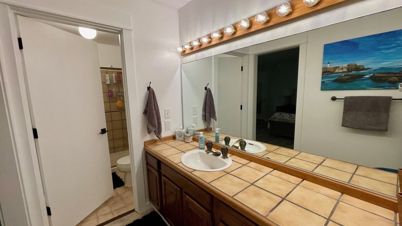 Photo of Bathroom in Bayshore
