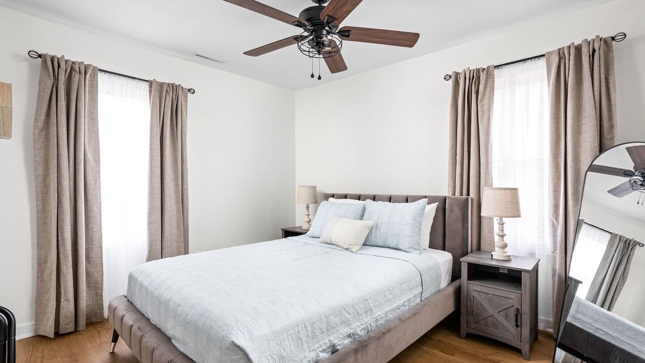 Photo of Bedroom in Noblesville