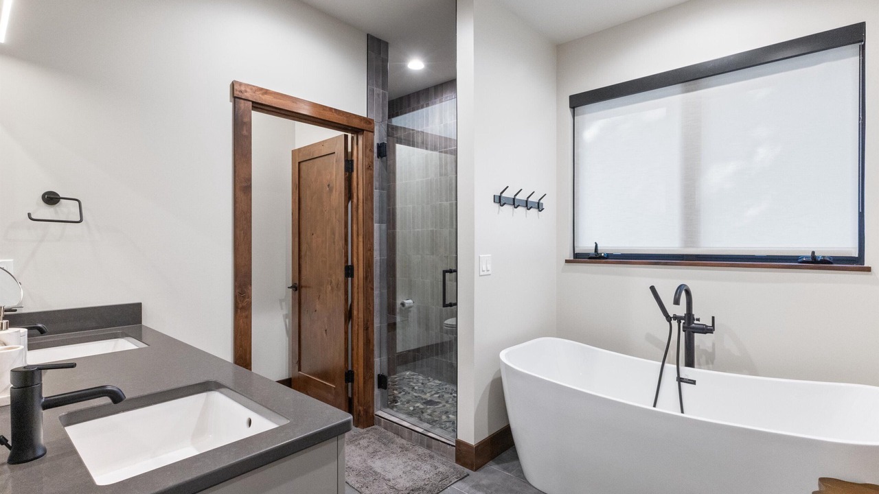 Photo of Bathroom in Bozeman