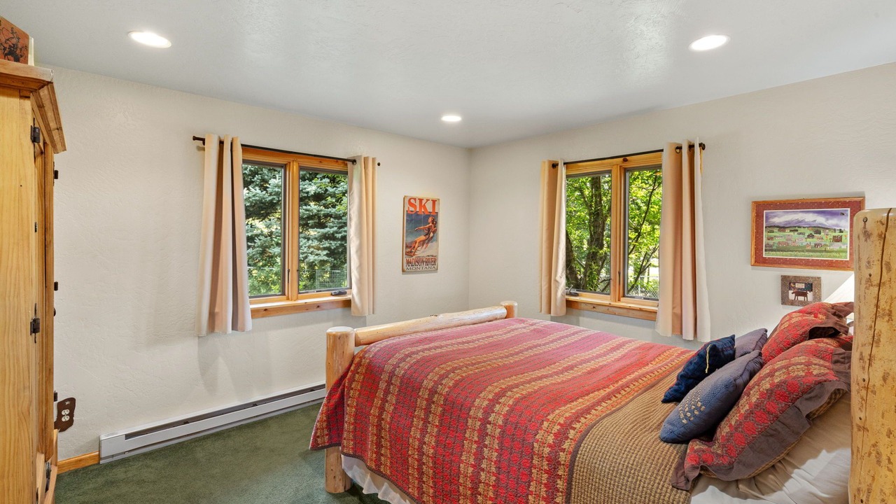 Photo of Bedroom in Livingston