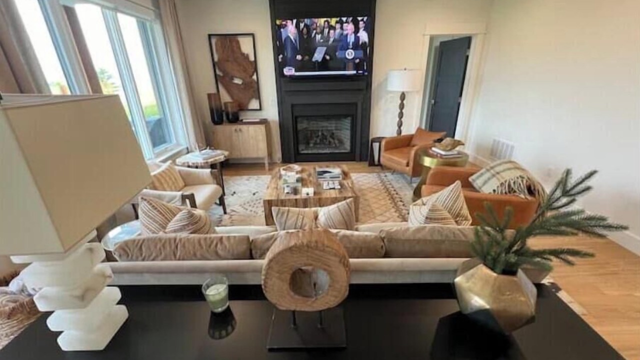 Photo of Livingroom in Big Sky