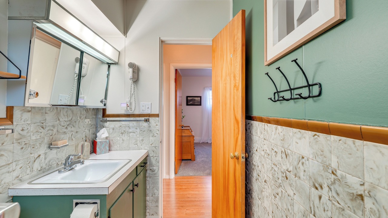 Photo of Bathroom in Conrad