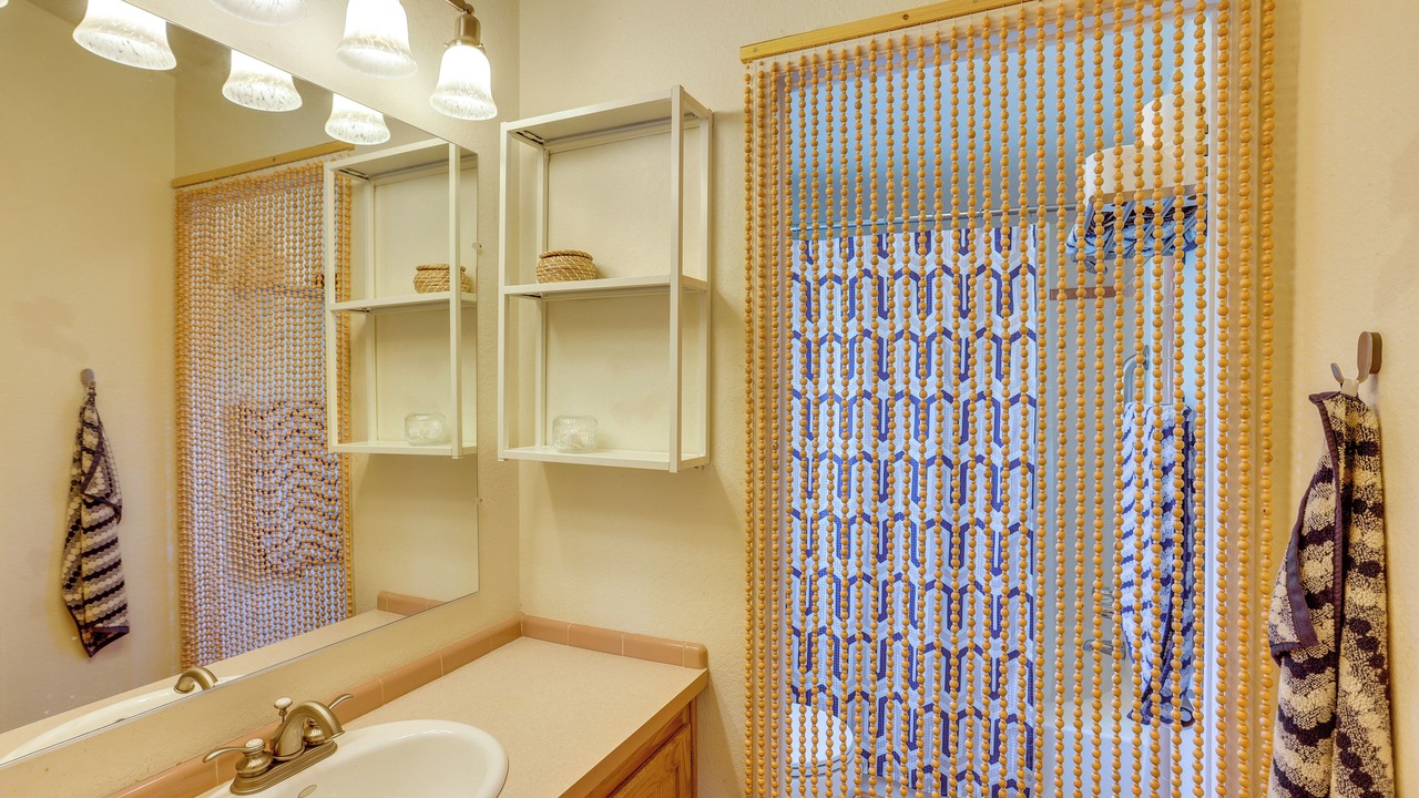 Photo of Bathroom in Bluff