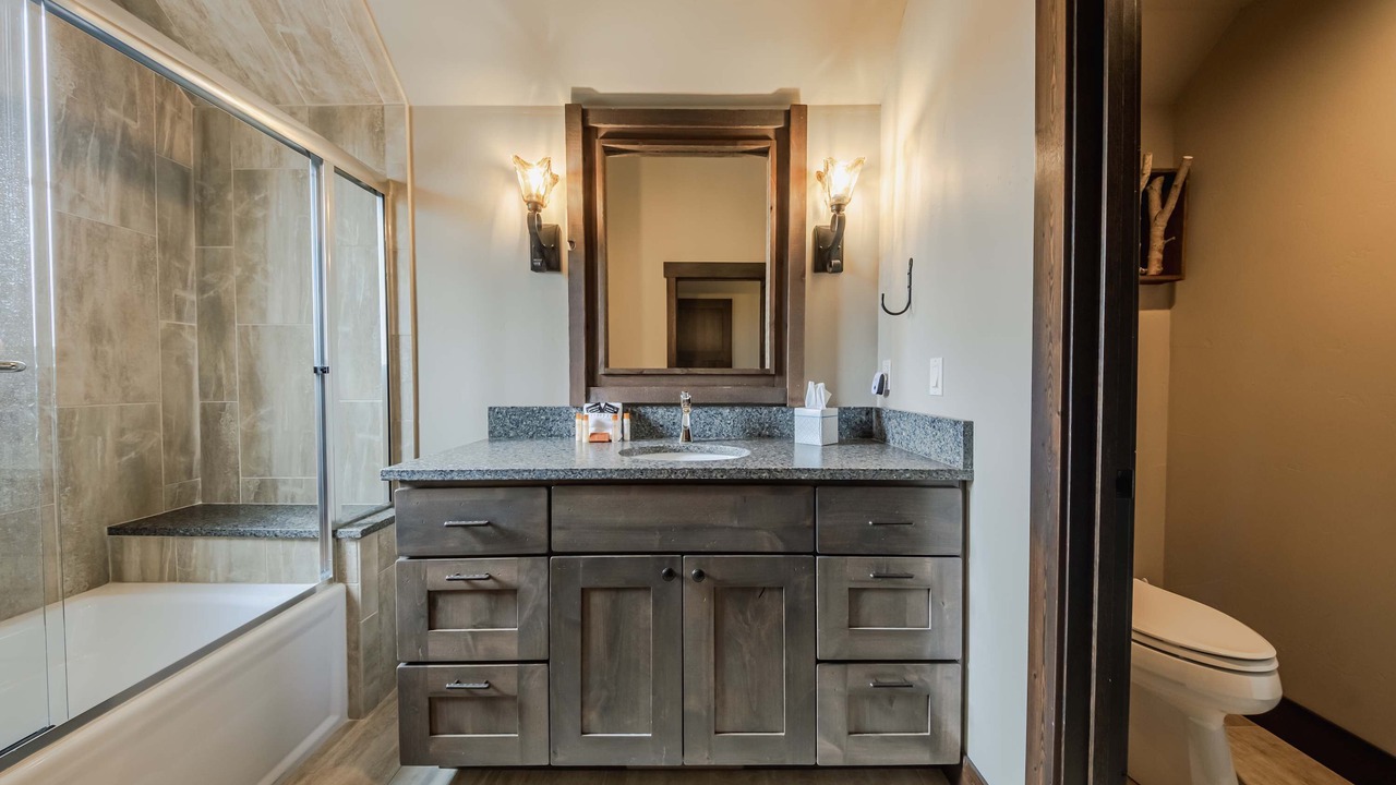Photo of Bathroom in Eureka