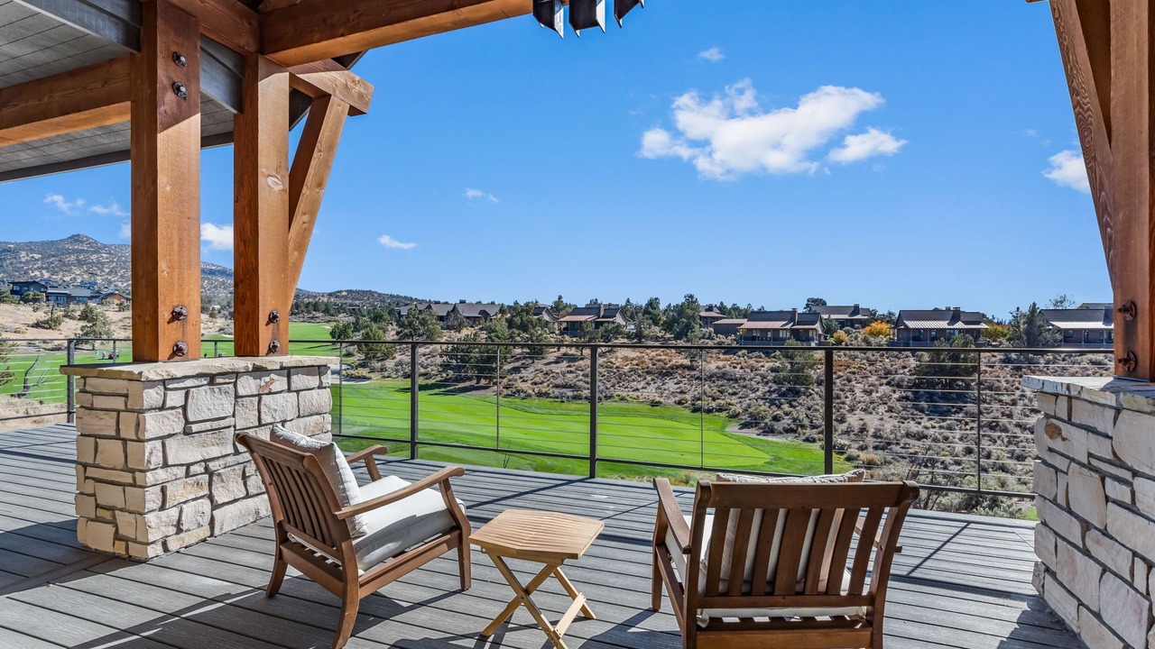 Photo of Patio Balcony in Powell Butte