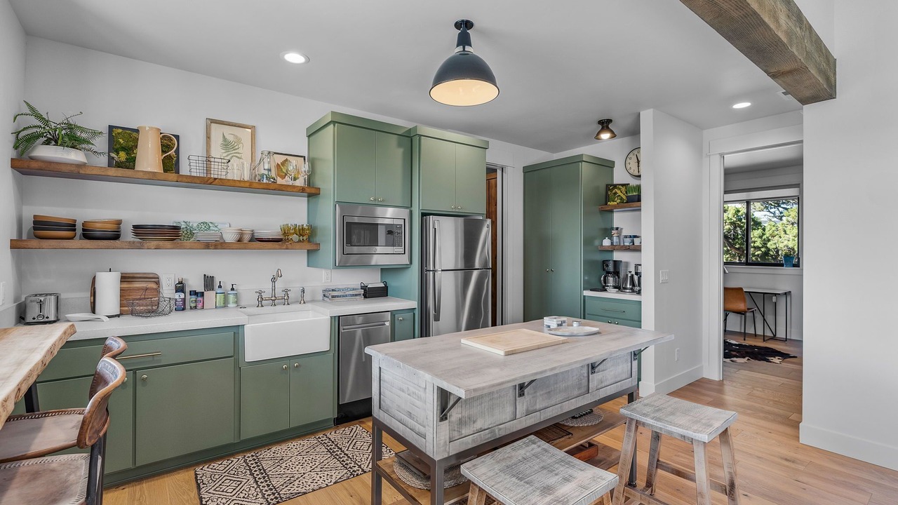 Photo of Kitchen in Powell Butte
