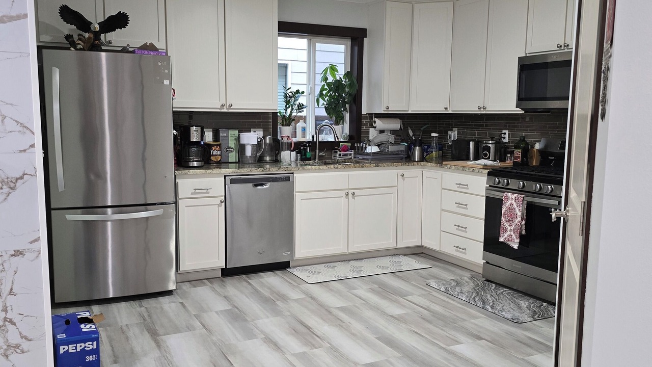 Photo of Kitchen in Holly
