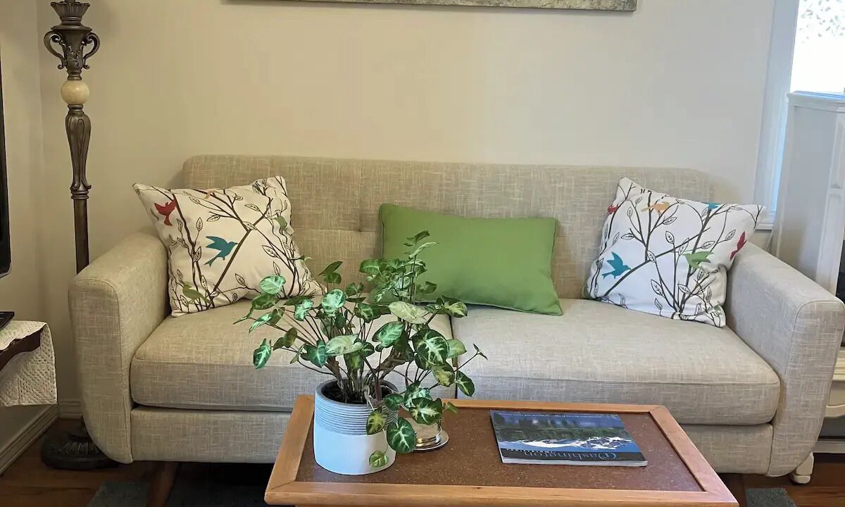 Photo of Livingroom in Bryn Mawr-Skyway