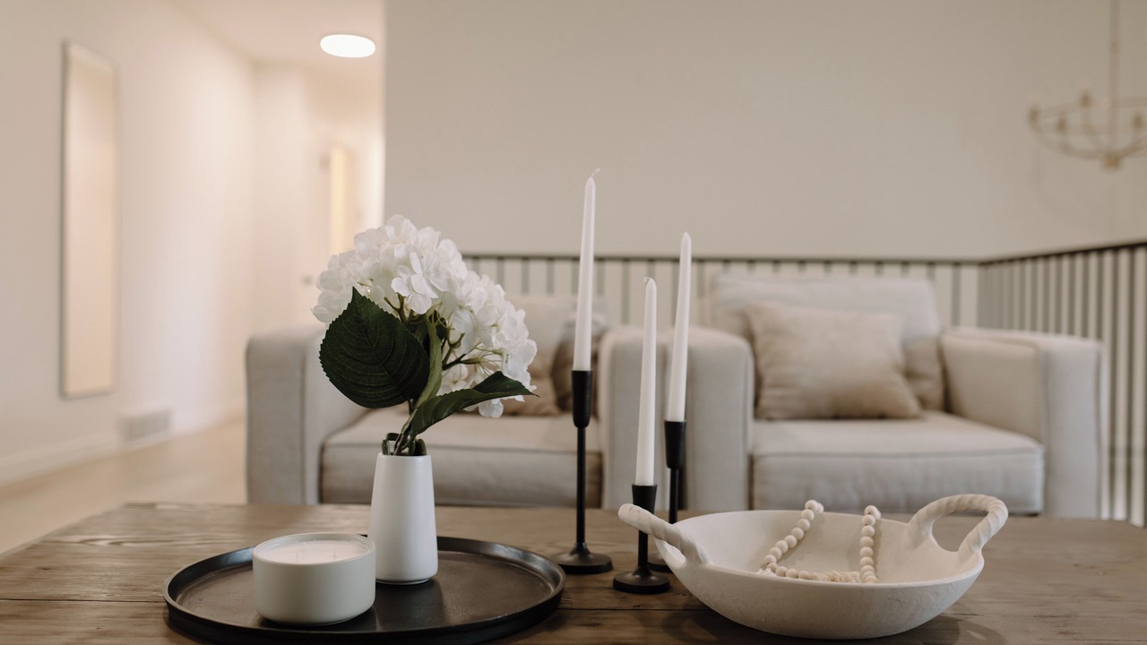 Photo of Livingroom in Hillsboro