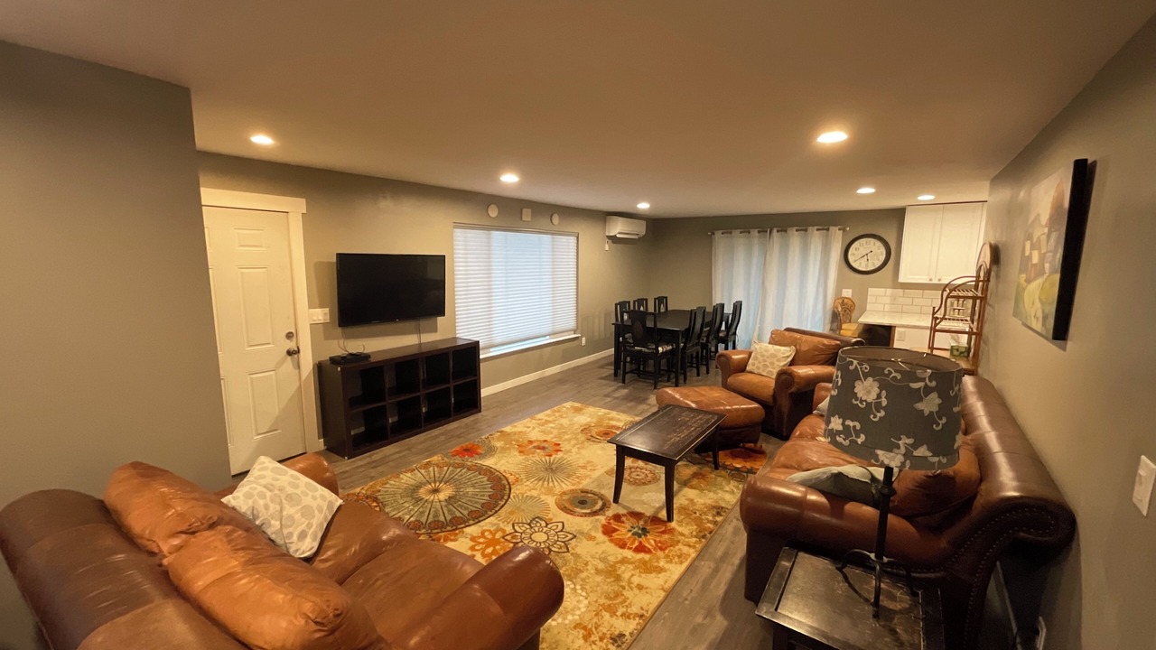 Photo of Livingroom in East Wenatchee