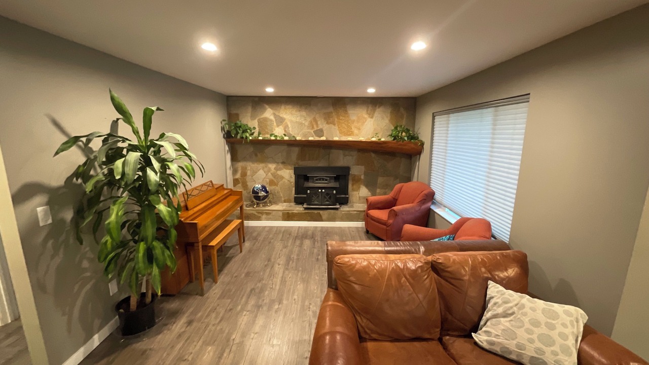 Photo of Livingroom in East Wenatchee