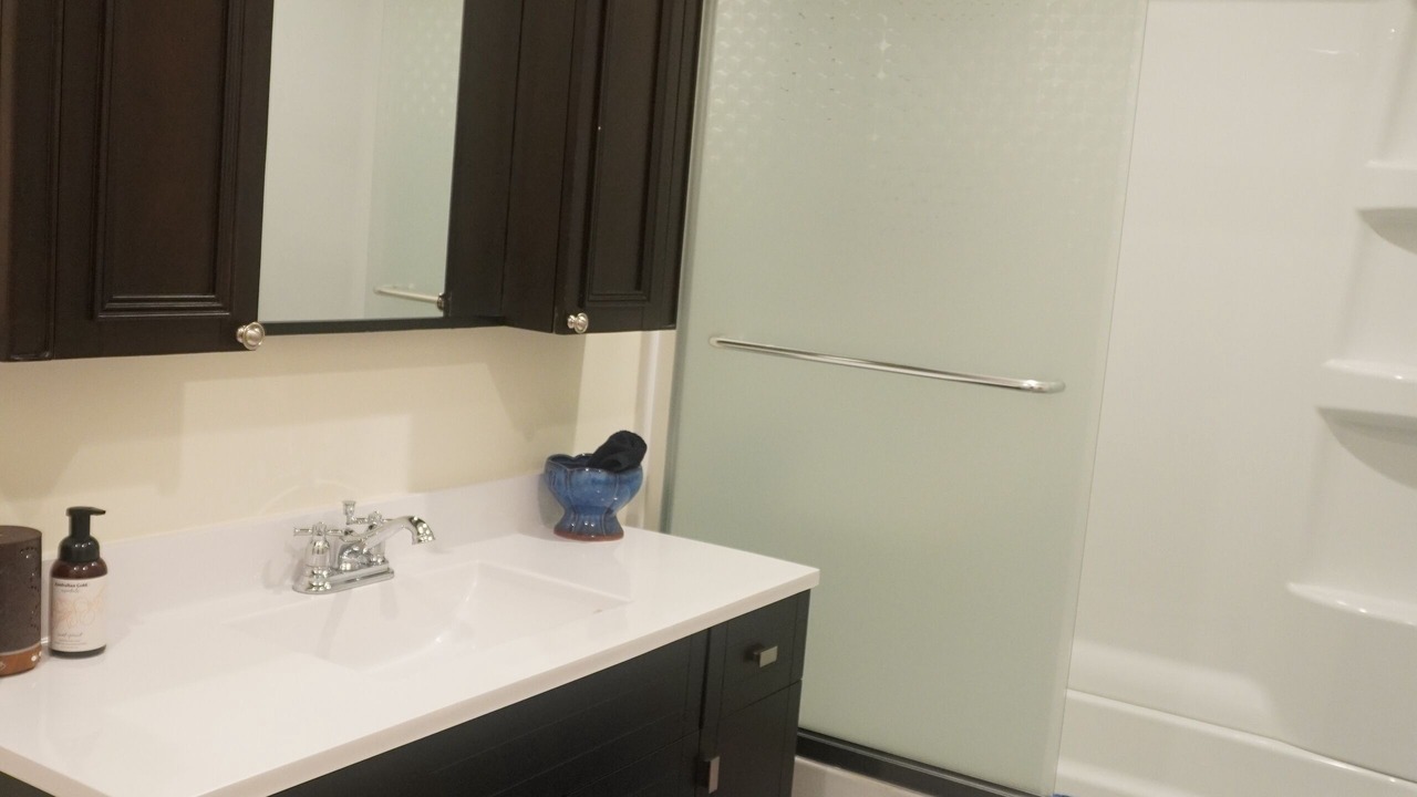 Photo of Bathroom in Maxwell