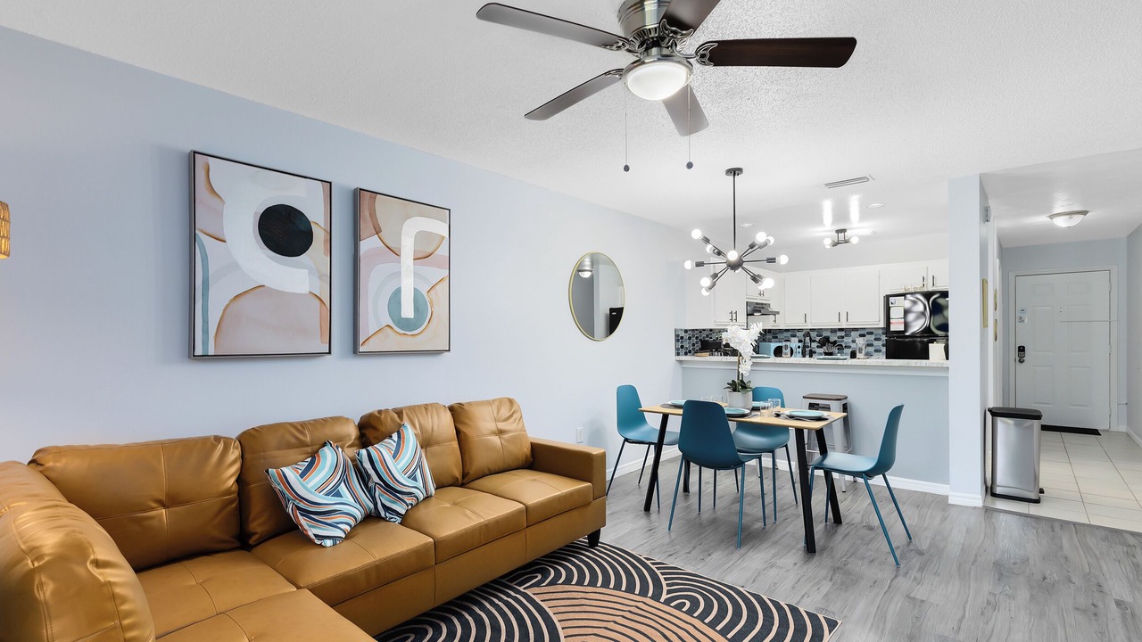 Photo of Livingroom in Titusville