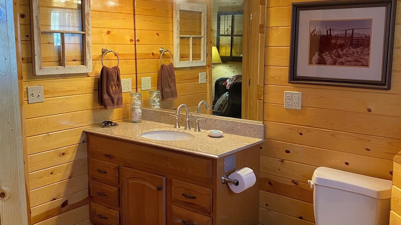 Photo of Bathroom in Humboldt County