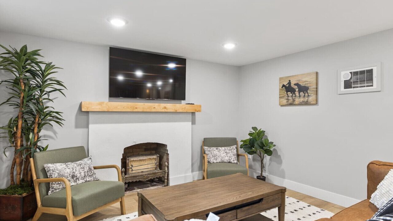 Photo of Livingroom in Billings