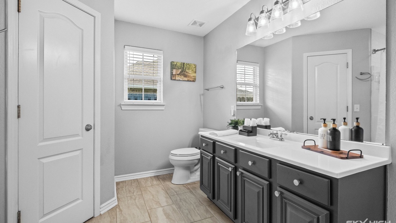 Photo of Bathroom in Bentonville - Fayetteville