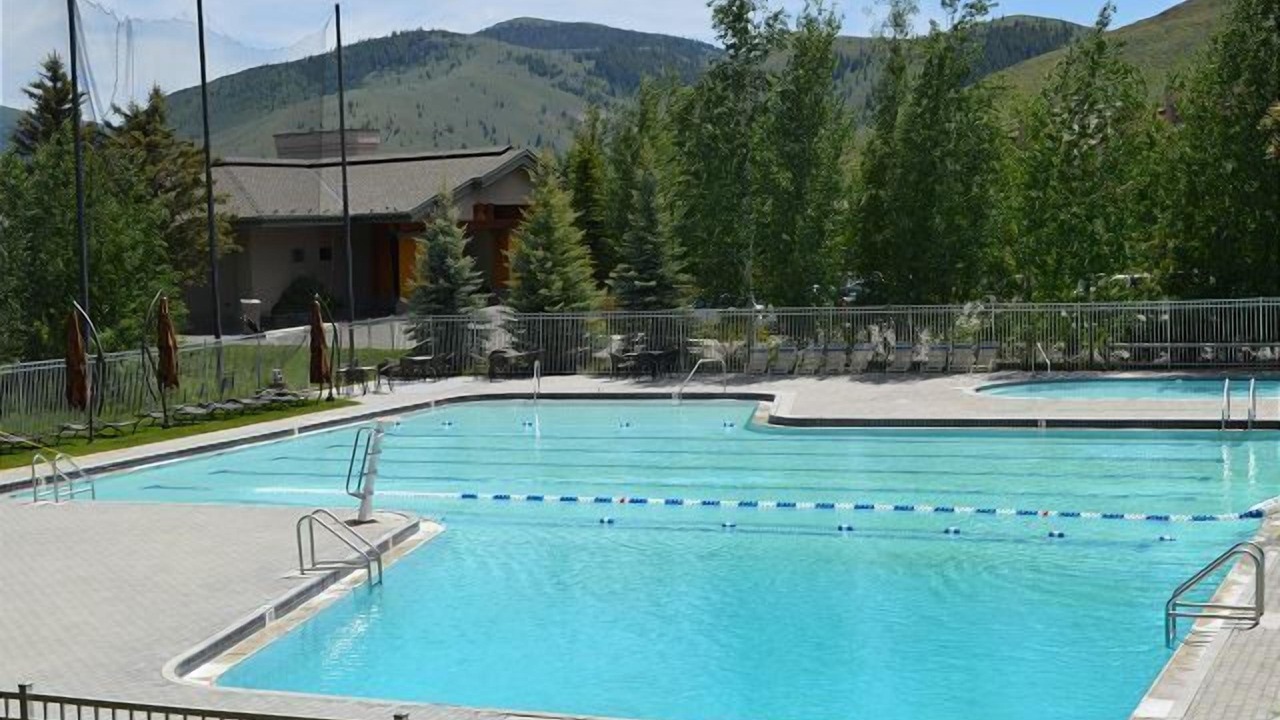 Photo of Others in Elkhorn Village