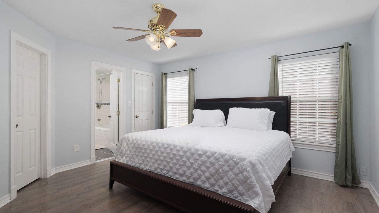 Photo of Bedroom in Olmito