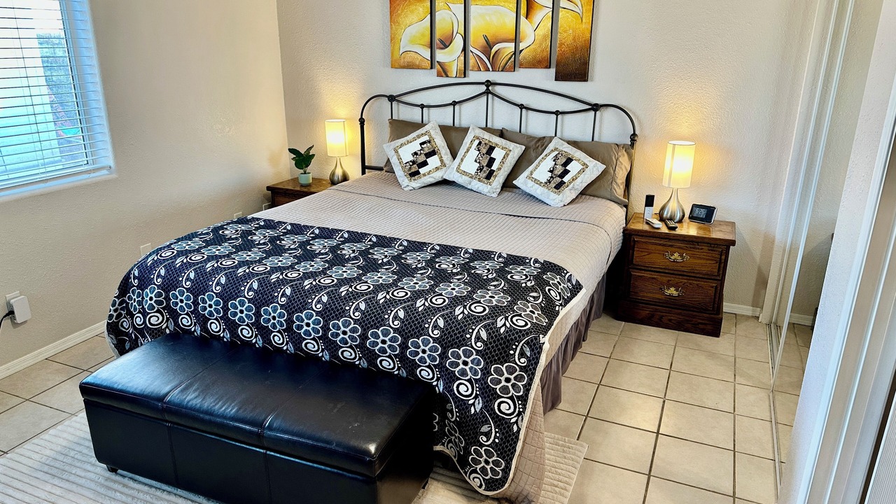Photo of Bedroom in Foothills