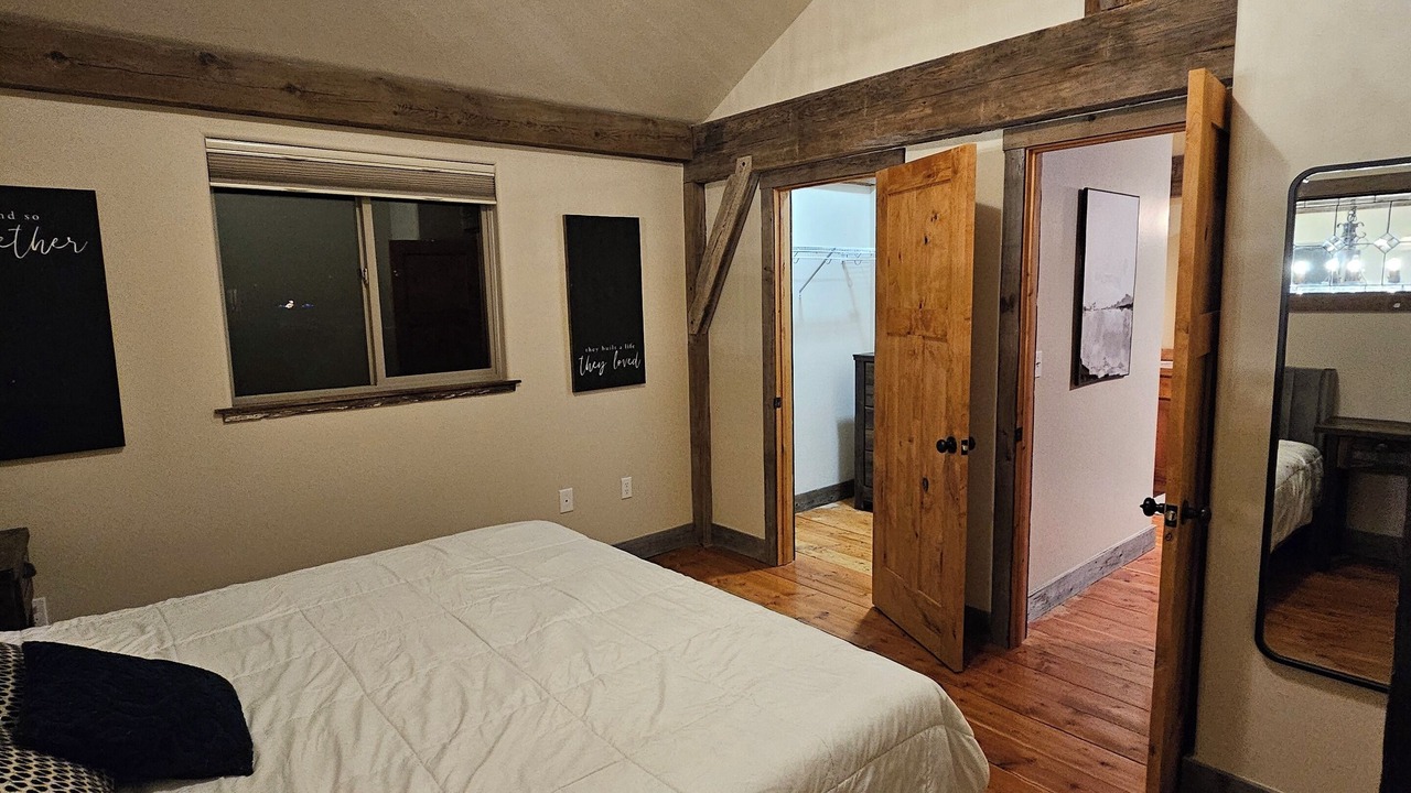 Photo of Bedroom in Ramshorn View Estates