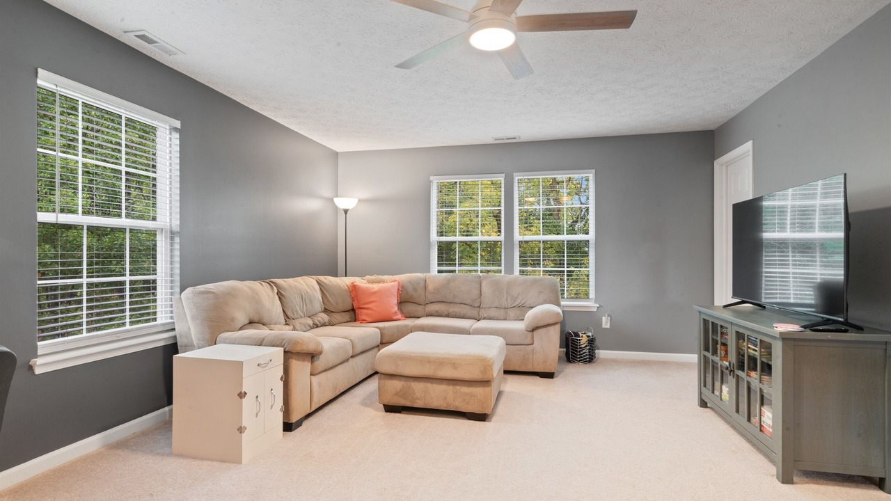Photo of Livingroom in Westfield
