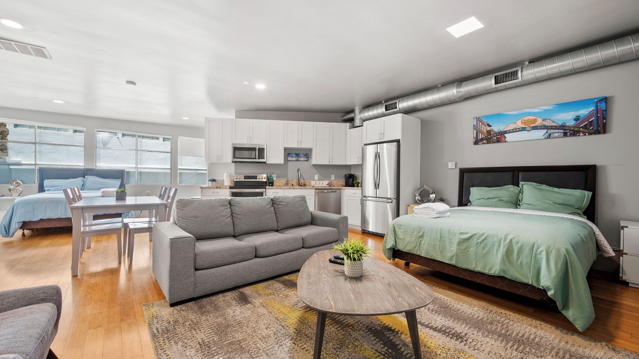 Photo of Bedroom in Cortez Hill