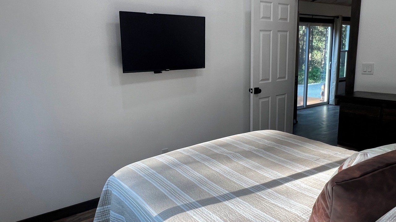 Photo of Bedroom in Athol
