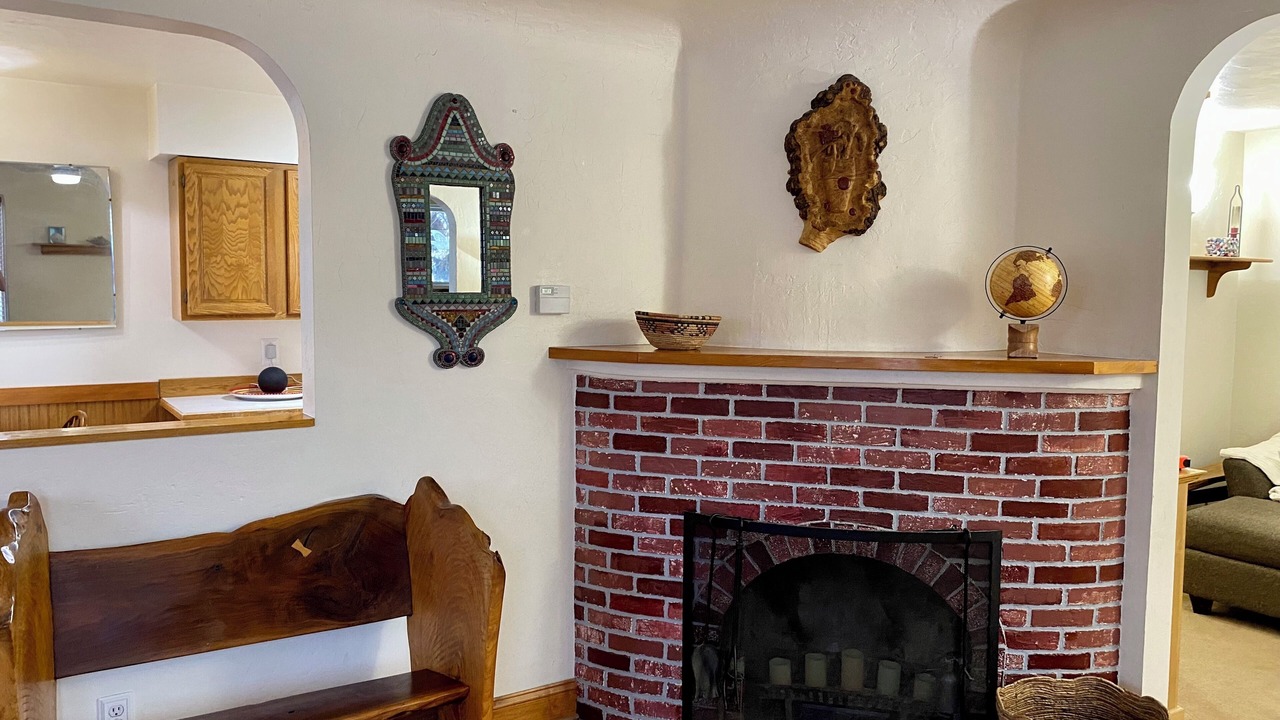 Photo of Livingroom in Rose Park