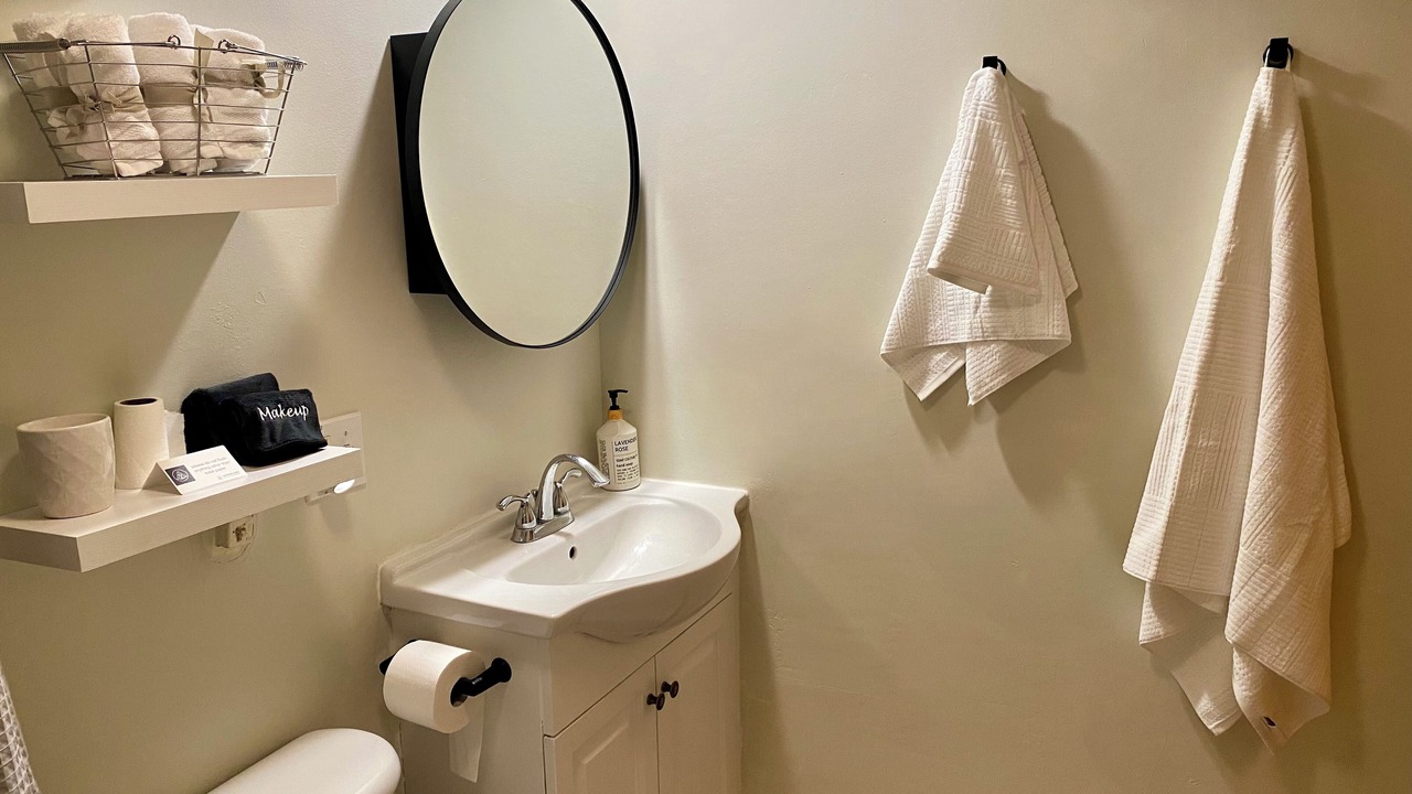 Photo of Bathroom in Rose Park