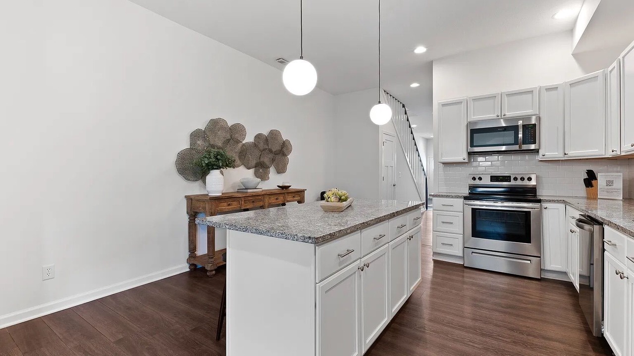 Photo of Kitchen in Fountain Square